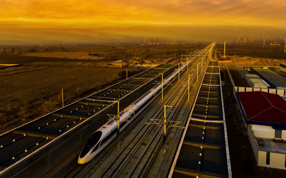 2022年，中鐵三局參建的京張高鐵榮獲詹天佑獎